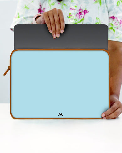 Beryl Waters MacBook / Laptop Sleeve