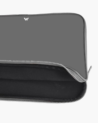 Cloudy Horizons MacBook / Laptop-Sleeve