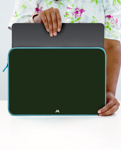 Floating Seaweed MacBook / Laptop Sleeve