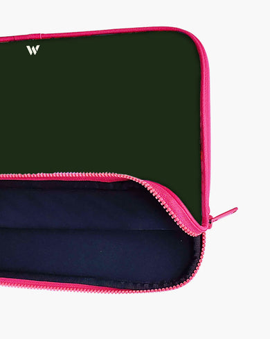 Floating Seaweed MacBook / Laptop Sleeve