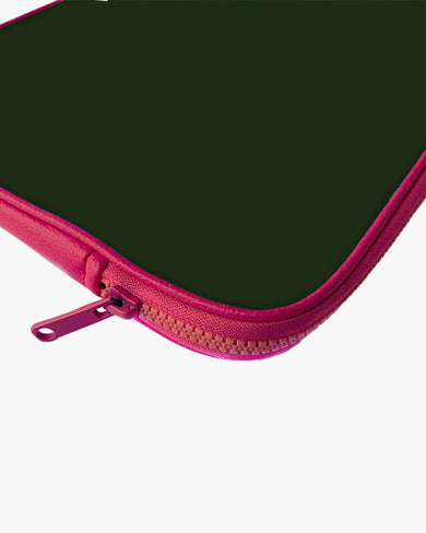 Floating Seaweed MacBook / Laptop Sleeve