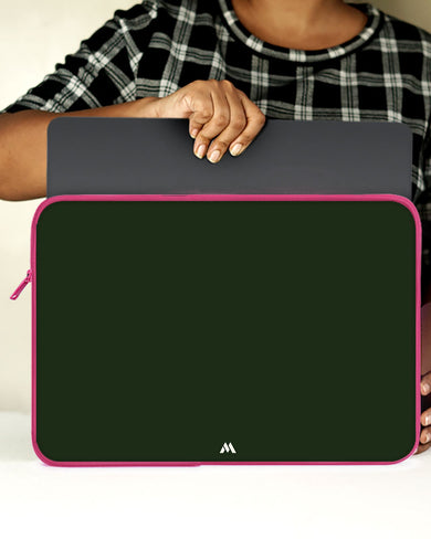 Floating Seaweed MacBook / Laptop Sleeve