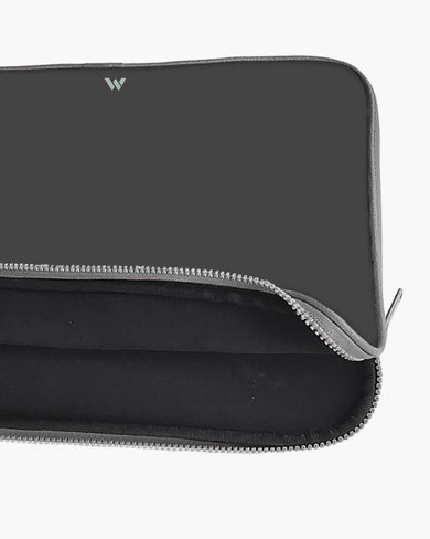 Gray in Absentia MacBook / Laptop-Sleeve