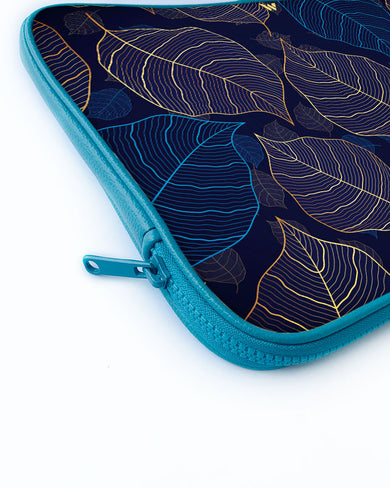 Linear Autumn MacBook / Laptop-Sleeve