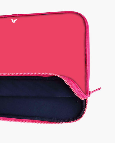 Merlot Bottles MacBook / Laptop Sleeve