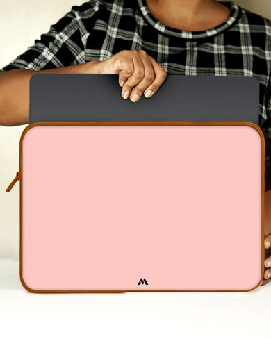 Salmon Pink MacBook / Laptop-Sleeve