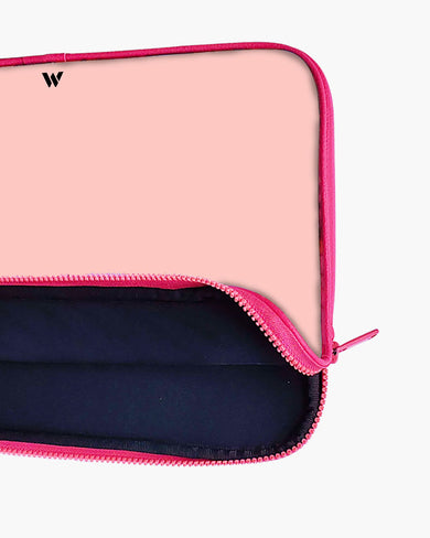 Salmon Pink MacBook / Laptop-Sleeve