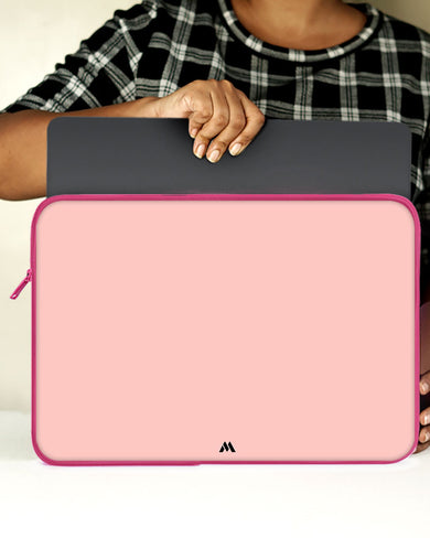 Salmon Pink MacBook / Laptop-Sleeve