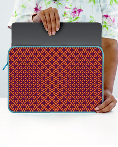 Opulent Gradience MacBook / Laptop Sleeve