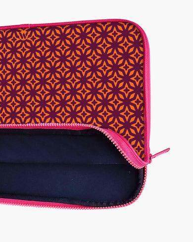 Opulent Gradience MacBook / Laptop Sleeve