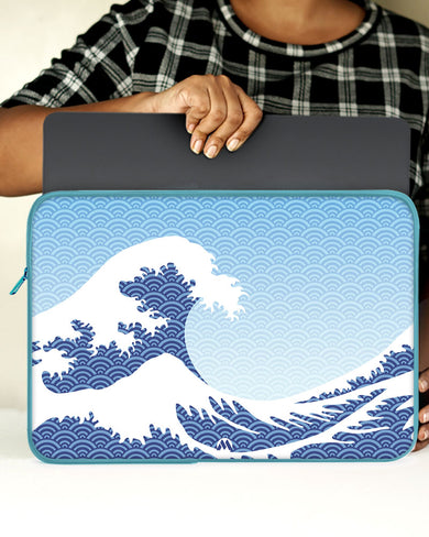 Hokusai Styled Great Wave MacBook / Laptop Sleeve