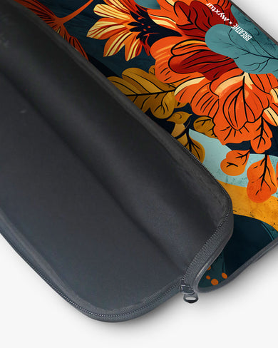 Autumn Carpet [BREATHE] MacBook / Laptop Sleeve