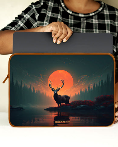 Sundown Sovereign [BREATHE] MacBook / Laptop Sleeve