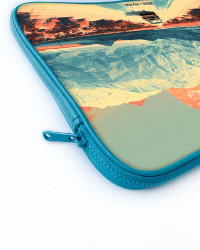 Peak Ignition [BREATHE] MacBook / Laptop Sleeve