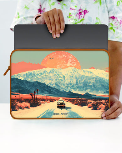 Peak Ignition [BREATHE] MacBook / Laptop Sleeve