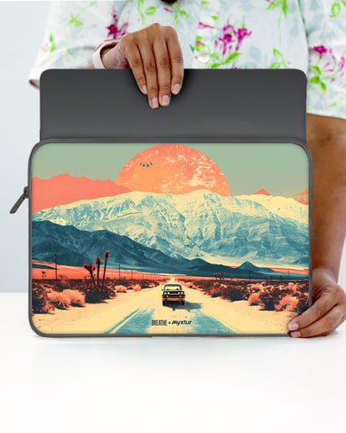 Peak Ignition [BREATHE] MacBook / Laptop Sleeve