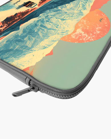 Peak Ignition [BREATHE] MacBook / Laptop Sleeve
