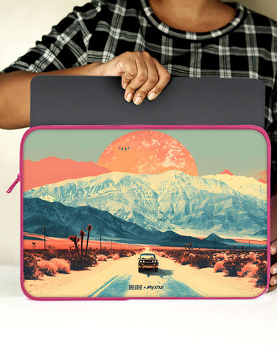 Peak Ignition [BREATHE] MacBook / Laptop Sleeve