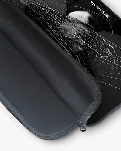 Persona Obscura [BREATHE] MacBook / Laptop Sleeve