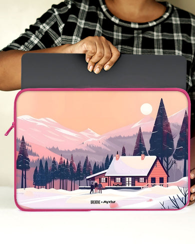 Swiss Ski Lodge [BREATHE] MacBook / Laptop Sleeve