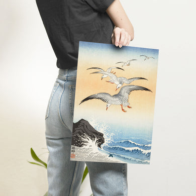 Five Seagulls Above Turbulent Sea [Ohara Koson] Art-Poster