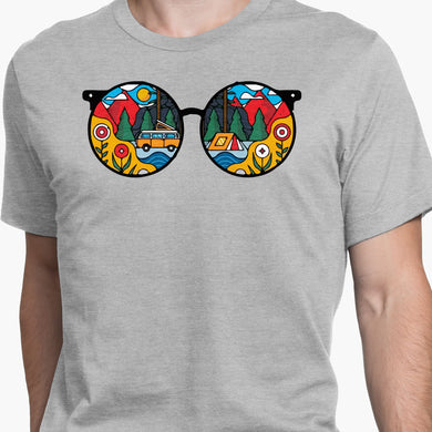 Vacation Spectacles Round-Neck Unisex-T-Shirt