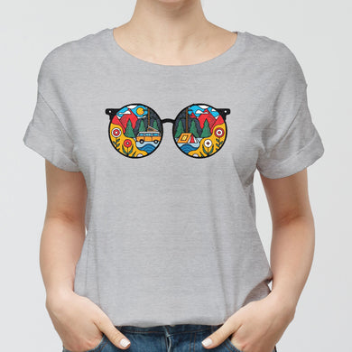Vacation Spectacles Round-Neck Unisex-T-Shirt